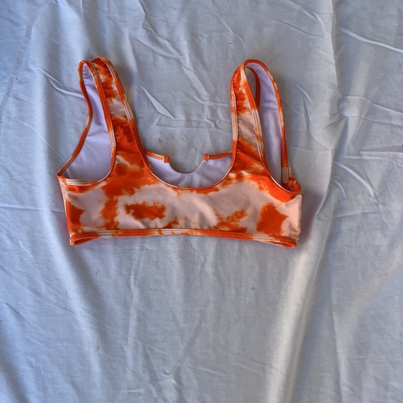 Medium orange tie dye bikini top and bottom - Picture 2 of 4